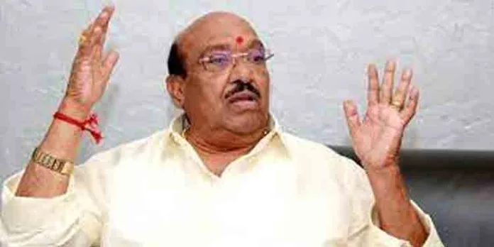 എൻഎസ്എസ് പിന്തുണ : ശശി തരൂരിന്റെ രാഷ്ട്രീയ ഭാവി തീർന്നെന്ന് വെള്ളാപ്പള്ളി എൻഎസ്എസ് പിന്തുണ : ശശി തരൂരിന്റെ രാഷ്ട്രീയ ഭാവി തീർന്നെന്ന് വെള്ളാപ്പള്ളി