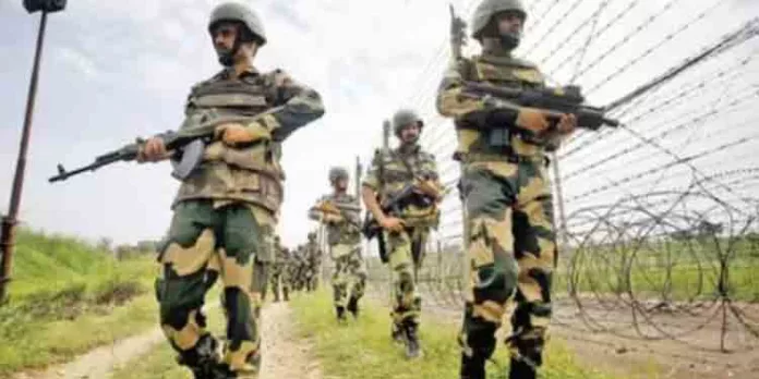 ബീജാപൂറില് ഐഇഡി പൊട്ടിത്തെറിച്ച് സിആര്പിഎഫ് ജവാന് പരിക്ക് ബീജാപൂറില് ഐഇഡി പൊട്ടിത്തെറിച്ച് സിആര്പിഎഫ് ജവാന് പരിക്ക്