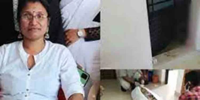 യുവ അഭിഭാഷക ശുചിമുറിയില് മരിച്ച നിലയിൽ യുവ അഭിഭാഷക ശുചിമുറിയില് മരിച്ച നിലയിൽ
