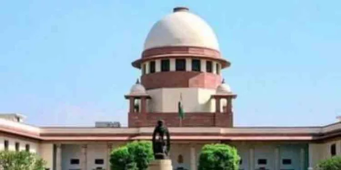 കണ്ണൂർ വിസി പുനർനിയമനം ; ഹർജി ഇന്ന് സുപ്രീംകോടതിയിൽ കണ്ണൂർ വിസി പുനർനിയമനം ; ഹർജി ഇന്ന് സുപ്രീംകോടതിയിൽ