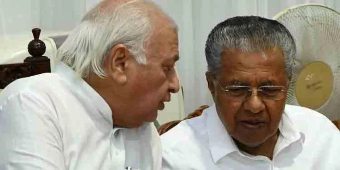 സര്ക്കാര് ഗവര്ണര് പോരില് അയവ് വരുന്നു ; മുഖ്യമന്ത്രിക്കും മന്ത്രിമാര്ക്കും രാജ്ഭവനില് സത്കാരം സര്ക്കാര് ഗവര്ണര് പോരില് അയവ് വരുന്നു ; മുഖ്യമന്ത്രിക്കും മന്ത്രിമാര്ക്കും രാജ്ഭവനില് സത്കാരം