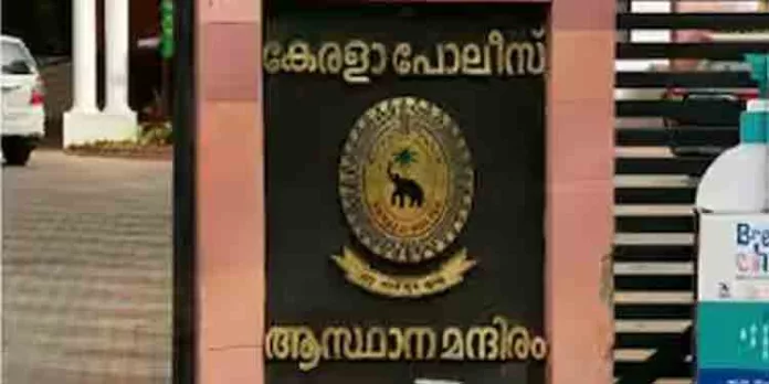 ഗുണ്ടാബന്ധo : രണ്ട് ഡിവൈഎസ്പിമാര്ക്ക് സസ്പെന്ഷന് ഗുണ്ടാബന്ധo : രണ്ട് ഡിവൈഎസ്പിമാര്ക്ക് സസ്പെന്ഷന്