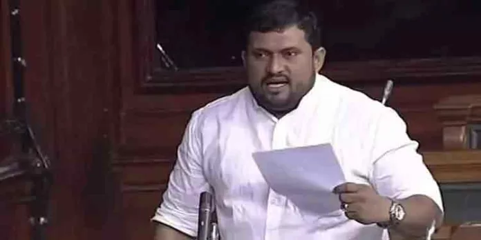 കോൺഗ്രസ് പ്രവർത്തകനെതിരെ വധശ്രമം ; ലക്ഷദ്വീപ് എം.പി മുഹമ്മദ് ഫൈസലിന് 10 വർഷം തടവ് കോൺഗ്രസ് പ്രവർത്തകനെതിരെ വധശ്രമം ; ലക്ഷദ്വീപ് എം.പി മുഹമ്മദ് ഫൈസലിന് 10 വർഷം തടവ്