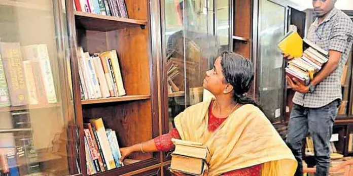 പത്തനംതിട്ട നഗരസഭാ വായനശാല ഓട്ടോമേറ്റഡ് സംവിധാനത്തിലേക്ക് മാറാനൊരുങ്ങുന്നു പത്തനംതിട്ട നഗരസഭാ വായനശാല ഓട്ടോമേറ്റഡ് സംവിധാനത്തിലേക്ക് മാറാനൊരുങ്ങുന്നു