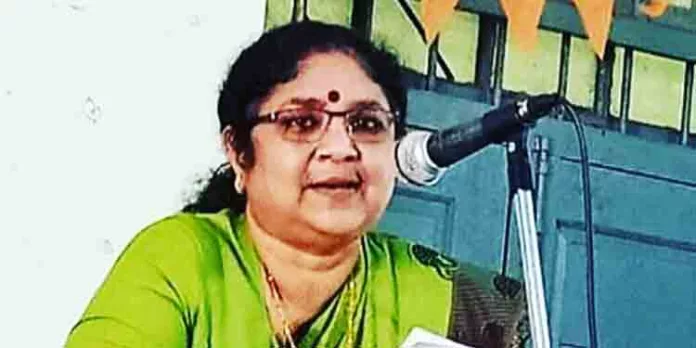 സര്വകലാശാലകളിലെ വിദ്യാര്ത്ഥിനികള്ക്ക് ആര്ത്തവാവധിയും പ്രസവാവധിയും ; ലോകസഭാ തിരഞ്ഞെടുപ്പില് വനിതകളുടെ വോട്ടുറപ്പിക്കാനുള്ള വെറും ഷോ മാത്രമാണെന്ന് വിമര്ശനം സര്വകലാശാലകളിലെ വിദ്യാര്ത്ഥിനികള്ക്ക് ആര്ത്തവാവധിയും പ്രസവാവധിയും ; ലോകസഭാ തിരഞ്ഞെടുപ്പില് വനിതകളുടെ വോട്ടുറപ്പിക്കാനുള്ള വെറും ഷോ മാത്രമാണെന്ന് വിമര്ശനം
