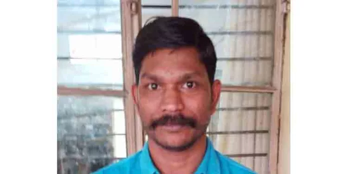 പതിനഞ്ച് വയസുള്ള ബന്ധുവായ പെൺകുട്ടിയെ പീഡിപ്പിച്ചു ഗർഭിണിയാക്കി ; പ്രമാടം സ്വദേശിക്ക് 100 വർഷം കഠിന തടവും പിഴയും പതിനഞ്ച് വയസുള്ള ബന്ധുവായ പെൺകുട്ടിയെ പീഡിപ്പിച്ചു ഗർഭിണിയാക്കി ; പ്രമാടം സ്വദേശിക്ക് 100 വർഷം കഠിന തടവും പിഴയും
