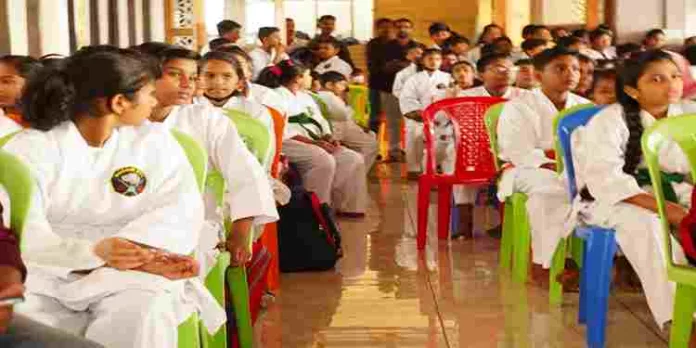എരുമേലിയിൽ ചരിത്രം സൃഷ്ടിച്ച് ഇൻ്റർഡോജോ സ്കൂൾ സോണൽ കരാട്ടെ ടൂർണമെൻ്റ് എരുമേലിയിൽ ചരിത്രം സൃഷ്ടിച്ച് ഇൻ്റർഡോജോ സ്കൂൾ സോണൽ കരാട്ടെ ടൂർണമെൻ്റ്
