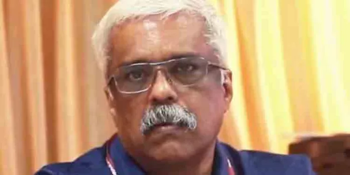 മുഖ്യമന്ത്രിയുടെ മുന് പ്രിന്സിപ്പല് സെക്രട്ടറി എം ശിവശങ്കര് ഈ മാസം 31ന് വിരമിക്കും മുഖ്യമന്ത്രിയുടെ മുന് പ്രിന്സിപ്പല് സെക്രട്ടറി എം ശിവശങ്കര് ഈ മാസം 31ന് വിരമിക്കും