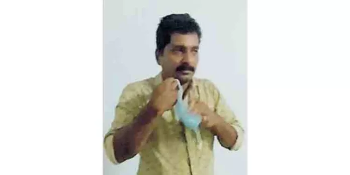 മെഡിക്കൽ കോളേജ് ആശുപത്രി ശുചിമുറിയിൽ കയറിയ യുവതിയുടെ ദൃശ്യം മൊബൈൽഫോണിൽ പകർത്തിയ പോലീസുകാരൻ പിടിയിൽ മെഡിക്കൽ കോളേജ് ആശുപത്രി ശുചിമുറിയിൽ കയറിയ യുവതിയുടെ ദൃശ്യം മൊബൈൽഫോണിൽ പകർത്തിയ പോലീസുകാരൻ പിടിയിൽ