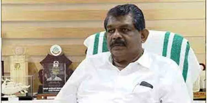 ആനവണ്ടിക്ക് ഹാലിളകിയാല് പൂട്ടാന് സംവിധാനം ; അമിതവേഗത്തിലും അപകടകരമായും ഓടുന്ന കെ.എസ്.ആര്.ടി.സി ബസുകളുടെ വീഡിയോ പകർത്തി വാട്സാപ്പിലയക്കാo ആനവണ്ടിക്ക് ഹാലിളകിയാല് പൂട്ടാന് സംവിധാനം ; അമിതവേഗത്തിലും അപകടകരമായും ഓടുന്ന കെ.എസ്.ആര്.ടി.സി ബസുകളുടെ വീഡിയോ പകർത്തി വാട്സാപ്പിലയക്കാo