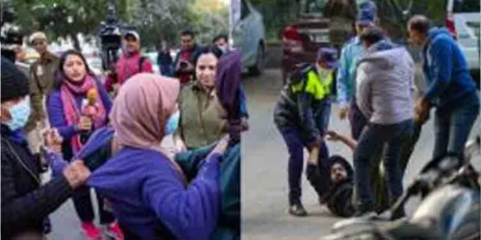 ഡൽഹി സർവകലാശാലയിൽ ബിബിസി ഡോക്യുമെന്ററി പ്രദർശനം സംഘർഷത്തിൽ കലാശിച്ചു ഡൽഹി സർവകലാശാലയിൽ ബിബിസി ഡോക്യുമെന്ററി പ്രദർശനം സംഘർഷത്തിൽ കലാശിച്ചു