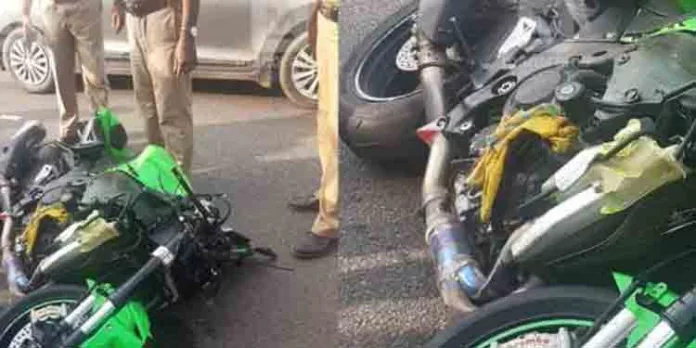 കോവളത്ത് റേസിങ് ബൈക്ക് ഇടിച്ച് വീട്ടമ്മ മരിച്ചു കോവളത്ത് റേസിങ് ബൈക്ക് ഇടിച്ച് വീട്ടമ്മ മരിച്ചു