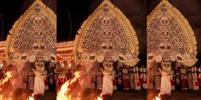 കോട്ടാങ്ങൽ മത്സര പടയണി അവസാനിച്ചു : ഇന്ന് പുല വൃത്തം കോട്ടാങ്ങൽ മത്സര പടയണി അവസാനിച്ചു : ഇന്ന് പുല വൃത്തം
