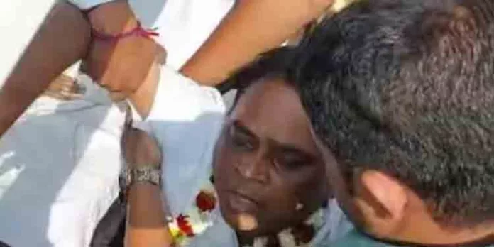 മന്ത്രിയുമായി പ്രശ്നമുണ്ടോയെന്ന് അറിയില്ല ; വെടിവെച്ച എഎസ്ഐക്ക് മാനസികപ്രശ്നമുണ്ടെന്ന് ഭാര്യ മന്ത്രിയുമായി പ്രശ്നമുണ്ടോയെന്ന് അറിയില്ല ; വെടിവെച്ച എഎസ്ഐക്ക് മാനസികപ്രശ്നമുണ്ടെന്ന് ഭാര്യ