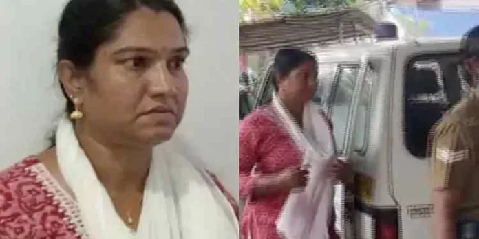 ചികിത്സക്ക് എത്തിയ വയോധികയെ കബളിപ്പിച്ച് സ്വര്ണം കവരാന് ശ്രമം ; യുവതി പിടിയില് ചികിത്സക്ക് എത്തിയ വയോധികയെ കബളിപ്പിച്ച് സ്വര്ണം കവരാന് ശ്രമം ; യുവതി പിടിയില്
