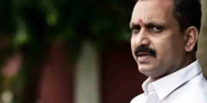 സംസ്ഥാനത്തിന്റെ സാമ്പത്തിക തകര്ച്ച : പ്രതിപക്ഷത്തിന് ഒഴിഞ്ഞു മാറാനാവില്ലെന്ന് കെ സുരേന്ദ്രന് സംസ്ഥാനത്തിന്റെ സാമ്പത്തിക തകര്ച്ച : പ്രതിപക്ഷത്തിന് ഒഴിഞ്ഞു മാറാനാവില്ലെന്ന് കെ സുരേന്ദ്രന്