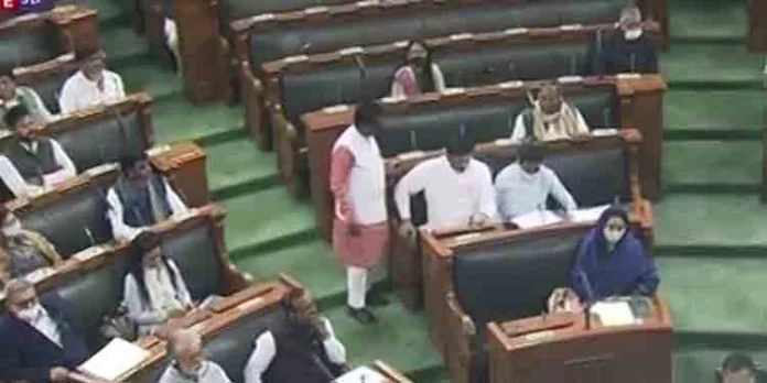 വളര്ച്ചനിരക്ക് 6.5 ശതമാനമായി കുറയും : സാമ്പത്തിക സര്വേ വളര്ച്ചനിരക്ക് 6.5 ശതമാനമായി കുറയും : സാമ്പത്തിക സര്വേ