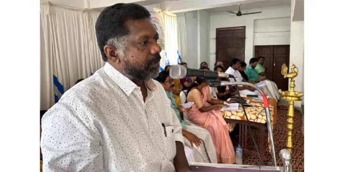 നിര്ധന വിഭാഗങ്ങളുടെ ഉന്നമനം സര്ക്കാരിന്റെ ലക്ഷ്യം : ഡെപ്യൂട്ടി സ്പീക്കര് നിര്ധന വിഭാഗങ്ങളുടെ ഉന്നമനം സര്ക്കാരിന്റെ ലക്ഷ്യം : ഡെപ്യൂട്ടി സ്പീക്കര്