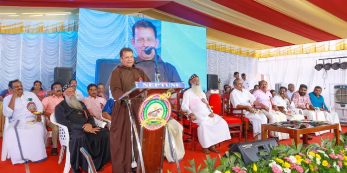 തിന്മ വെടിഞ്ഞ് നന്മ തെളിയുന്ന ലോകത്തിനായ് പരിശ്രമിക്കണം ; ഫാദർ ജോസഫ് പുത്തൻപുരയ്ക്കൽ തിന്മ വെടിഞ്ഞ് നന്മ തെളിയുന്ന ലോകത്തിനായ് പരിശ്രമിക്കണം ; ഫാദർ ജോസഫ് പുത്തൻപുരയ്ക്കൽ