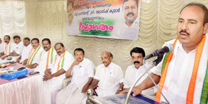 കേന്ദ്ര സംസ്ഥാന സർക്കാരുകളുടെ നടപടികൾ തൊഴിലാളി വിരുദ്ധം ; ആർ ചന്ദ്രശേഖർ കേന്ദ്ര സംസ്ഥാന സർക്കാരുകളുടെ നടപടികൾ തൊഴിലാളി വിരുദ്ധം ; ആർ ചന്ദ്രശേഖർ