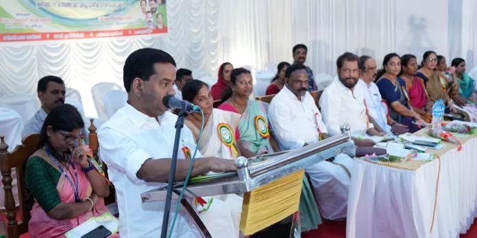 ആരോഗ്യ സംരക്ഷണത്തില് ക്ഷീരമേഖല വഹിക്കുന്ന പങ്ക് വളരെ വലുത് : അഡ്വ. പ്രമോദ് നാരായണ് എംഎല്എ ആരോഗ്യ സംരക്ഷണത്തില് ക്ഷീരമേഖല വഹിക്കുന്ന പങ്ക് വളരെ വലുത് : അഡ്വ. പ്രമോദ് നാരായണ് എംഎല്എ
