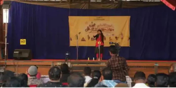 മോണോ ആക്ടിൽ പ്രമേയമായി സമകാലിക വിഷയങ്ങൾ മോണോ ആക്ടിൽ പ്രമേയമായി സമകാലിക വിഷയങ്ങൾ