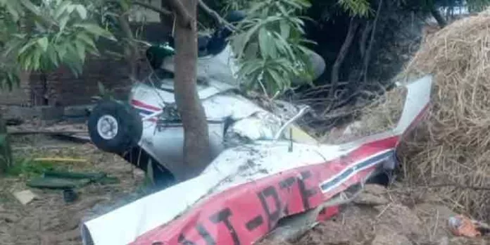 മധ്യപ്രദേശിൽ പരിശീലന പറക്കലിനിടെ ചെറുവിമാനം തകർന്ന് പൈലറ്റ് മരിച്ചു മധ്യപ്രദേശിൽ പരിശീലന പറക്കലിനിടെ ചെറുവിമാനം തകർന്ന് പൈലറ്റ് മരിച്ചു