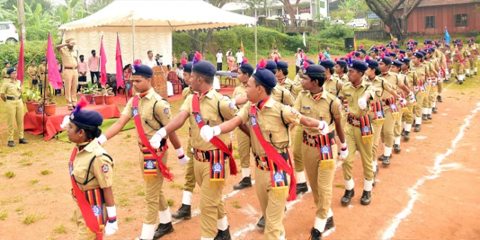 പാസ്സിംങ് ഔട്ട് പരേഡ് നടത്തി പാസ്സിംങ് ഔട്ട് പരേഡ് നടത്തി