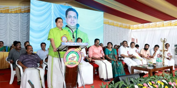 ഭരണഘടനാ സാക്ഷരതയിൽ അധിഷ്ഠിതമായ വിദ്യാഭ്യാസ സമ്പ്രദായം കാലഘട്ടത്തിൻ്റെ അനിവാര്യത : സ്പീക്കർ ഭരണഘടനാ സാക്ഷരതയിൽ അധിഷ്ഠിതമായ വിദ്യാഭ്യാസ സമ്പ്രദായം കാലഘട്ടത്തിൻ്റെ അനിവാര്യത : സ്പീക്കർ