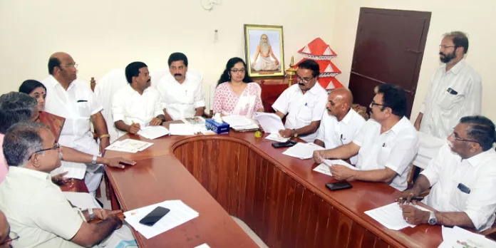 അയിരൂര് -ചെറുകോല്പുഴ ഹിന്ദുമത പരിഷത്ത് : ക്രമീകരണങ്ങള് മികച്ച രീതിയില് പൂര്ത്തിയാക്കും- മന്ത്രി റോഷി അഗസ്റ്റിന് അയിരൂര് -ചെറുകോല്പുഴ ഹിന്ദുമത പരിഷത്ത് : ക്രമീകരണങ്ങള് മികച്ച രീതിയില് പൂര്ത്തിയാക്കും- മന്ത്രി റോഷി അഗസ്റ്റിന്