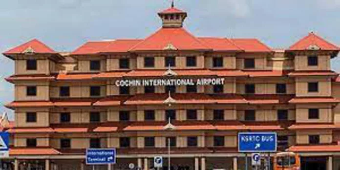 14 ലക്ഷം രൂപ വിലവരുന്ന 281.88 ഗ്രാം സ്വർണ്ണ മിശ്രിതവുമായി മലപ്പുറം സ്വദേശി കസ്റ്റംസിന്റെ പിടിയില് 14 ലക്ഷം രൂപ വിലവരുന്ന 281.88 ഗ്രാം സ്വർണ്ണ മിശ്രിതവുമായി മലപ്പുറം സ്വദേശി കസ്റ്റംസിന്റെ പിടിയില്