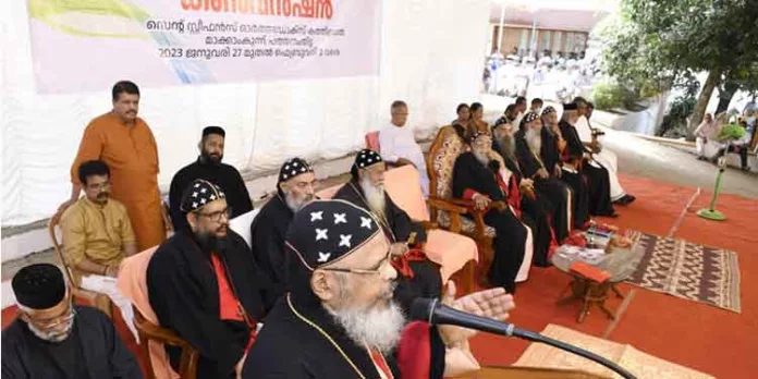 സമാധാനത്തിന്റെ സന്ദേശവാഹകരായി ജീവന്റെ പുതുക്കത്തിൽ നടക്കാൻ വിശ്വാസികൾക്ക് കഴിയണം ; മാക്കാംകുന്ന് കൺവെൻഷൻ സമാധാനത്തിന്റെ സന്ദേശവാഹകരായി ജീവന്റെ പുതുക്കത്തിൽ നടക്കാൻ വിശ്വാസികൾക്ക് കഴിയണം ; മാക്കാംകുന്ന് കൺവെൻഷൻ