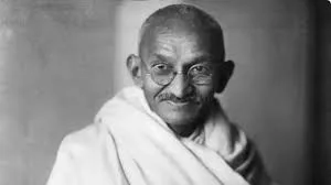 ഇന്ന് മഹാത്മാ ഗാന്ധിയുടെ രക്തസാക്ഷിത്വത്തിന്റെ 75-ാം വാർഷികം ഇന്ന് മഹാത്മാ ഗാന്ധിയുടെ രക്തസാക്ഷിത്വത്തിന്റെ 75-ാം വാർഷികം