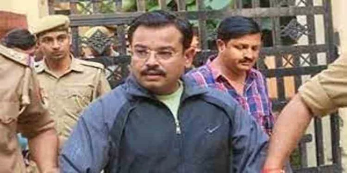 ലഖിംപൂർ കർഷക കൂട്ടക്കൊല : ആശിഷ് മിശ്രക്ക് ഇടക്കാല ജാമ്യം ലഖിംപൂർ കർഷക കൂട്ടക്കൊല : ആശിഷ് മിശ്രക്ക് ഇടക്കാല ജാമ്യം
