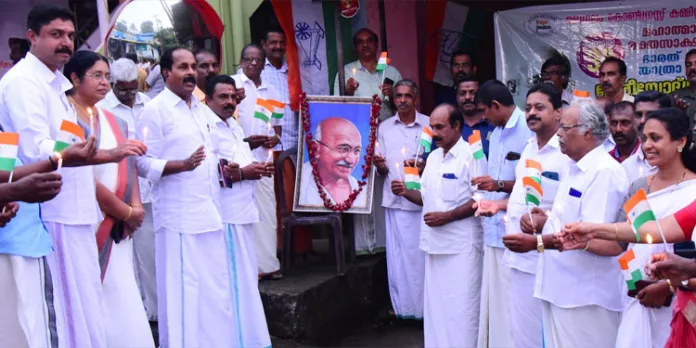 ദേശീയോദ്ഗ്രഥന സായാഹ്ന സദസ്സും ദീപം തെളിയിക്കലും നടത്തി ദേശീയോദ്ഗ്രഥന സായാഹ്ന സദസ്സും ദീപം തെളിയിക്കലും നടത്തി