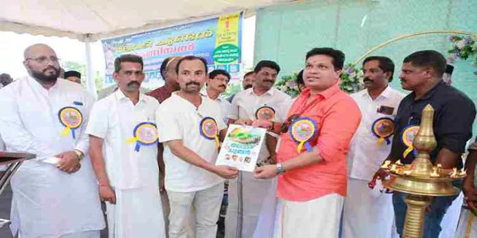 തലവടി ചുണ്ടൻ സംഗീത ആൽബം പുറത്തിറങ്ങി തലവടി ചുണ്ടൻ സംഗീത ആൽബം പുറത്തിറങ്ങി