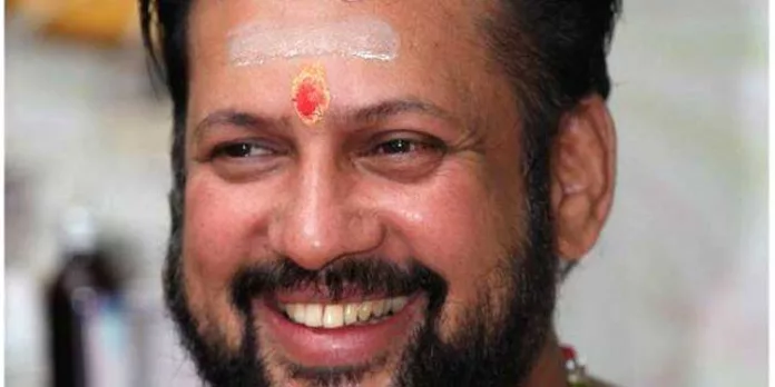 മകരജ്യോതിക്ക് ശേഷം തിരക്കുകൂട്ടാതെ മലയിറങ്ങുക : തന്ത്രി കണ്ഠര് രാജീവര് മകരജ്യോതിക്ക് ശേഷം തിരക്കുകൂട്ടാതെ മലയിറങ്ങുക : തന്ത്രി കണ്ഠര് രാജീവര്