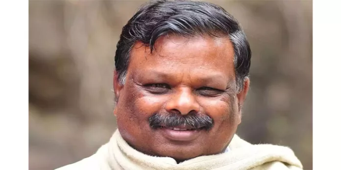 സഹകരണ ബാങ്കില് നിന്നുമെടുത്ത വായ്പാ തുക തിരിച്ചടച്ചില്ല ; മുന് എം.എല്.എ എസ് രാജേന്ദ്രന് ബാങ്കിന്റെ നോട്ടീസ് സഹകരണ ബാങ്കില് നിന്നുമെടുത്ത വായ്പാ തുക തിരിച്ചടച്ചില്ല ; മുന് എം.എല്.എ എസ് രാജേന്ദ്രന് ബാങ്കിന്റെ നോട്ടീസ്