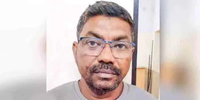 കിഴക്കമ്പലത്ത് ആൺകുട്ടികളെ ഭീഷണിപ്പെടുത്തി പീഡനത്തിനിരയാക്കിയെന്ന കേസിൽ മധ്യവയസ്ക്കൻ അറസ്റ്റിൽ കിഴക്കമ്പലത്ത് ആൺകുട്ടികളെ ഭീഷണിപ്പെടുത്തി പീഡനത്തിനിരയാക്കിയെന്ന കേസിൽ മധ്യവയസ്ക്കൻ അറസ്റ്റിൽ
