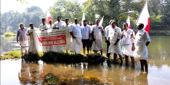 മണിമലയാറ്റിലെ വെള്ളപ്പൊക്കത്തിന് കാരണമാകുന്ന തോണ്ടറക്കടവിലെ മൺപുറ്റ് നീക്കം ചെയ്യണം – വിക്ടർ ടി തോമസ് മണിമലയാറ്റിലെ വെള്ളപ്പൊക്കത്തിന് കാരണമാകുന്ന തോണ്ടറക്കടവിലെ മൺപുറ്റ് നീക്കം ചെയ്യണം – വിക്ടർ ടി തോമസ്