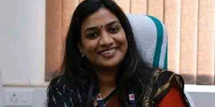 പാലക്കാട് ജില്ലാ കലക്ടറായി ഡോ.എസ്.ചിത്ര നിയമിതയായി പാലക്കാട് ജില്ലാ കലക്ടറായി ഡോ.എസ്.ചിത്ര നിയമിതയായി