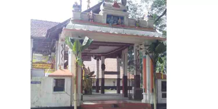 മുരിങ്ങമംഗലം മഹാദേവ ക്ഷേത്രത്തിലെ തിരുവുത്സവവും മഹാശിവരാത്രിയും ഫെബ്രുവരി 8 മുതൽ 18 വരെ നടക്കും മുരിങ്ങമംഗലം മഹാദേവ ക്ഷേത്രത്തിലെ തിരുവുത്സവവും മഹാശിവരാത്രിയും ഫെബ്രുവരി 8 മുതൽ 18 വരെ നടക്കും