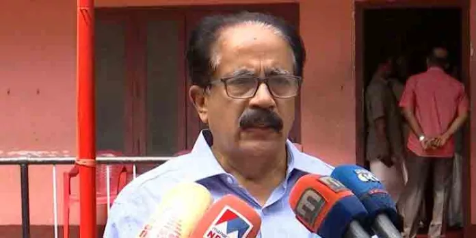 ഇന്ധന തീരുവ പിന്വലിക്കണം ; ക്ഷേമ പെന്ഷന് വര്ധിപ്പിക്കണം ; എ.ഐ.ടി.യു.സി ഇന്ധന തീരുവ പിന്വലിക്കണം ; ക്ഷേമ പെന്ഷന് വര്ധിപ്പിക്കണം ; എ.ഐ.ടി.യു.സി