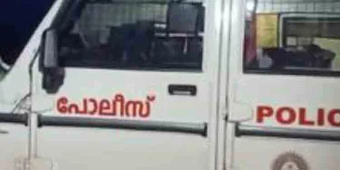 ഡ്രൈവറായെത്തിവീട്ടുകാരുടെ പണം കവര്ന്നയാള് അറസ്റ്റില്, പിടികൂടിയത് കോട്ടയത്ത് നിന്ന് ഒമ്പത് മണിക്കൂറിനുള്ളില് ഡ്രൈവറായെത്തിവീട്ടുകാരുടെ പണം കവര്ന്നയാള് അറസ്റ്റില്, പിടികൂടിയത് കോട്ടയത്ത് നിന്ന് ഒമ്പത് മണിക്കൂറിനുള്ളില്