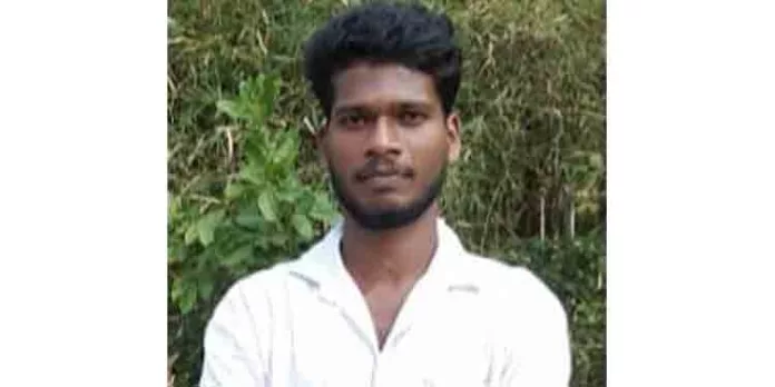 കെ എ പി കനാലിൽ യുവാവിന്റെ മൃതദേഹം കണ്ടെത്തി ; കൊലപാതകമെന്ന് സംശയം കെ എ പി കനാലിൽ യുവാവിന്റെ മൃതദേഹം കണ്ടെത്തി ; കൊലപാതകമെന്ന് സംശയം
