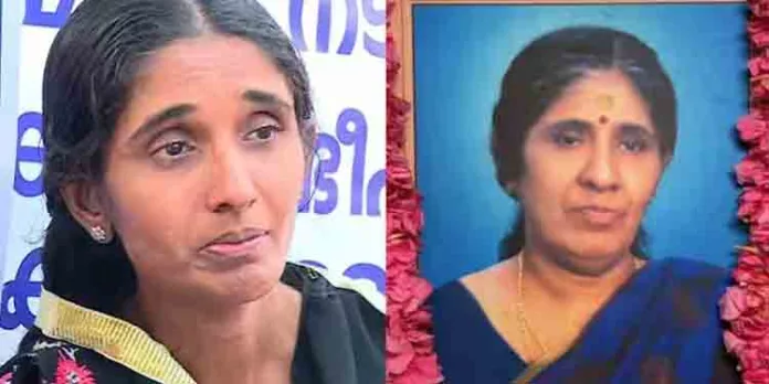 അമ്മയുടെ മരണത്തിന് കാരണം ചികിത്സാ പിഴവെന്ന് ആരോപിച്ച് കളമശേരി മെഡിക്കൽ കോളേജ് ആശുപത്രിക്ക് മുന്നിൽ മകളുടെ നിരാഹാര സമരം അമ്മയുടെ മരണത്തിന് കാരണം ചികിത്സാ പിഴവെന്ന് ആരോപിച്ച് കളമശേരി മെഡിക്കൽ കോളേജ് ആശുപത്രിക്ക് മുന്നിൽ മകളുടെ നിരാഹാര സമരം