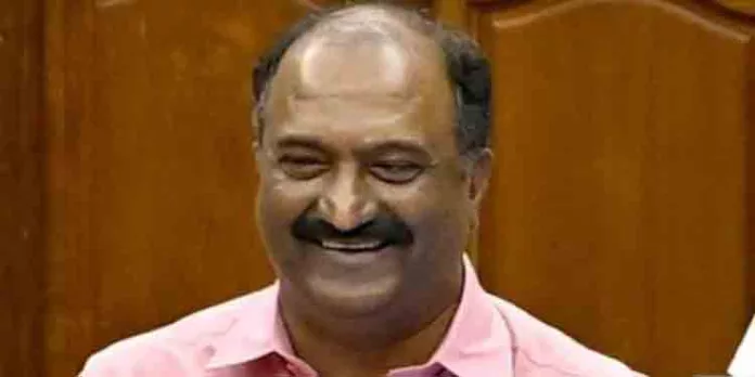 ഇന്ധനസെസ് ഇളവ് തീരുമാനം ഇന്ന് ഇന്ധനസെസ് ഇളവ് തീരുമാനം ഇന്ന്