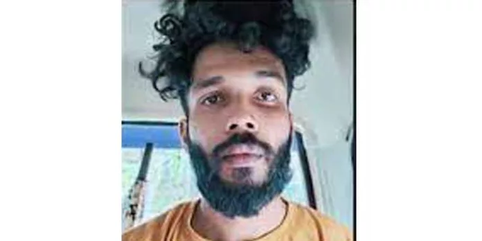 പുന്നപ്രയിൽ യുവാവിനെ കുത്തിക്കൊന്ന കേസിൽ പ്രതി പിടിയിൽ പുന്നപ്രയിൽ യുവാവിനെ കുത്തിക്കൊന്ന കേസിൽ പ്രതി പിടിയിൽ