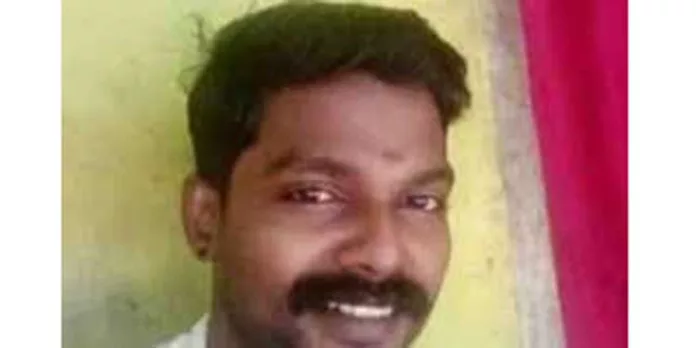 യുവാവ് വെട്ടേറ്റ് മരിച്ചു യുവാവ് വെട്ടേറ്റ് മരിച്ചു