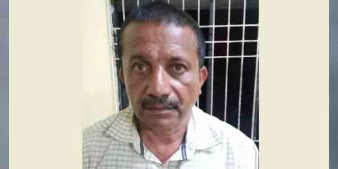 മന്ത്രി പി രാജീവിന്റെ പി എ ചമഞ്ഞ് തട്ടിപ്പ് നടത്തിയയാൾ പിടിയിൽ മന്ത്രി പി രാജീവിന്റെ പി എ ചമഞ്ഞ് തട്ടിപ്പ് നടത്തിയയാൾ പിടിയിൽ